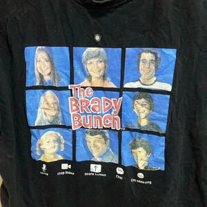 (53) The Brady Bunch  tshirt​